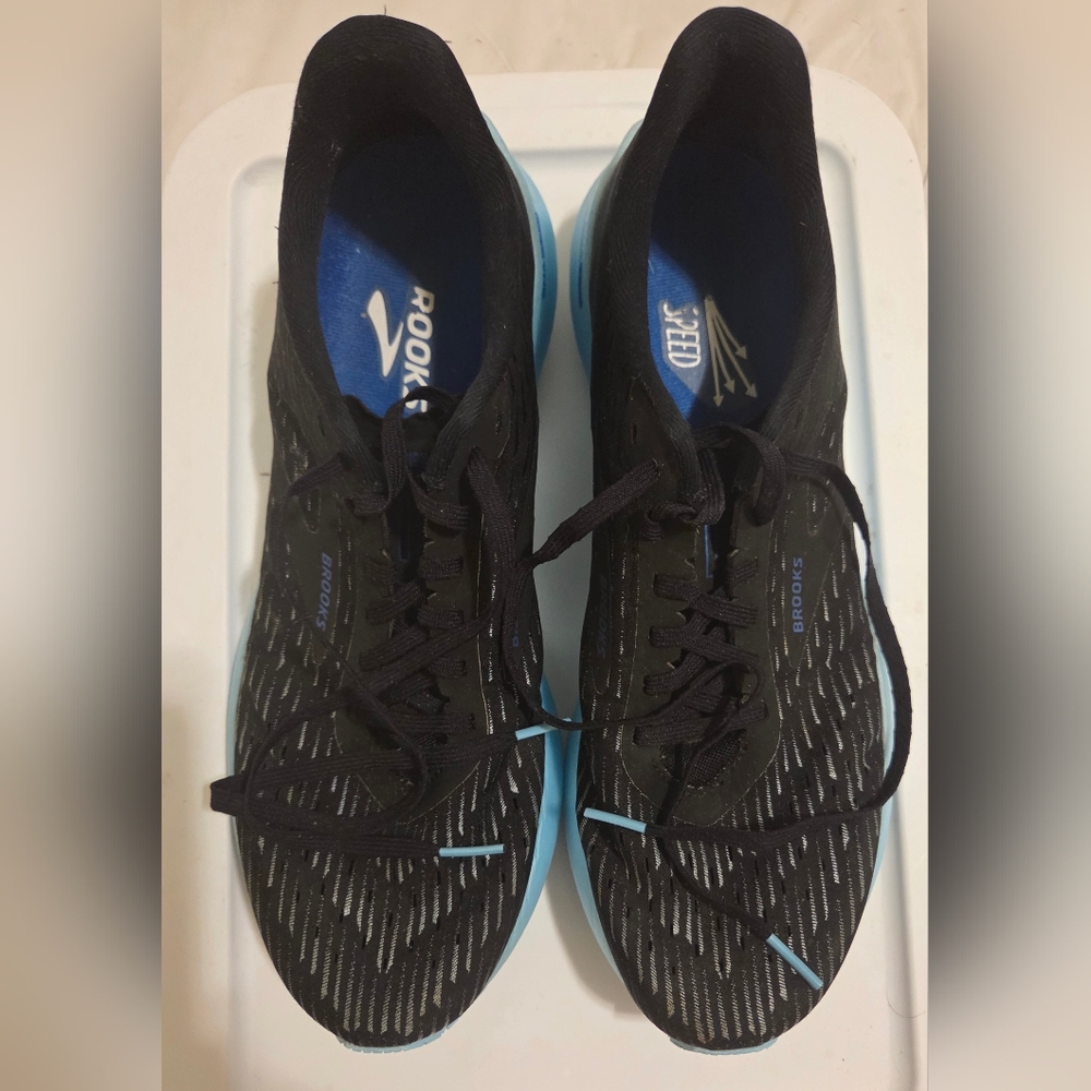 Brooks Hyperion Tempo Mens Size 11 Black Blue Athletic Running Sneaker Shoes